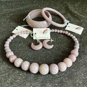 Splendette Lilac Carved Fakelite- Set